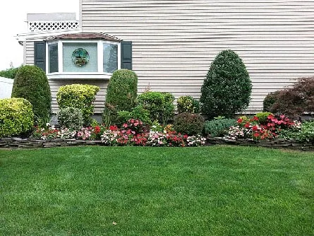 Local yard cleanup service for beautiful yards in Cresskill, NJ by Lawns By The Best