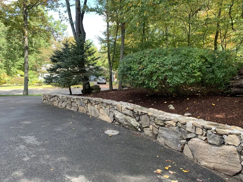 Trusted lawn mowing service experts serving Brookfield, CT - Lawns Etc