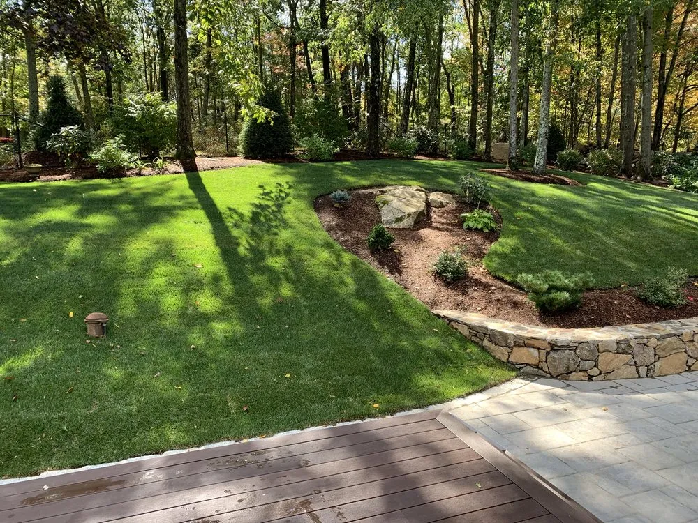 Trusted landscape installation experts serving Brookfield, CT - Lawns Etc