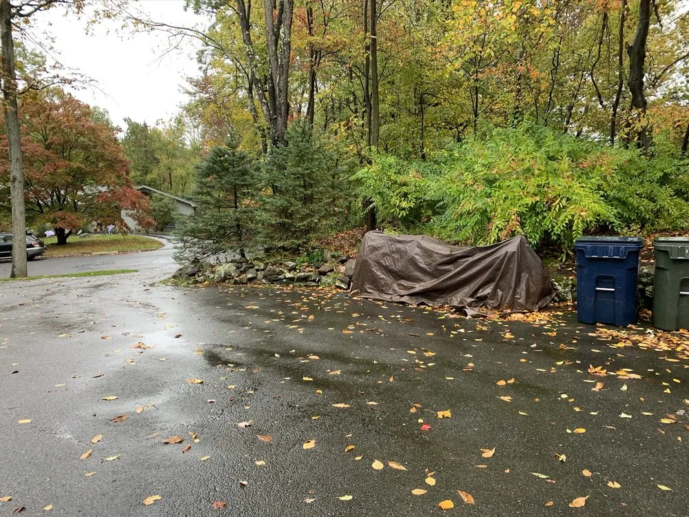 Local residential landscaping in Brookfield, CT by Lawns Etc