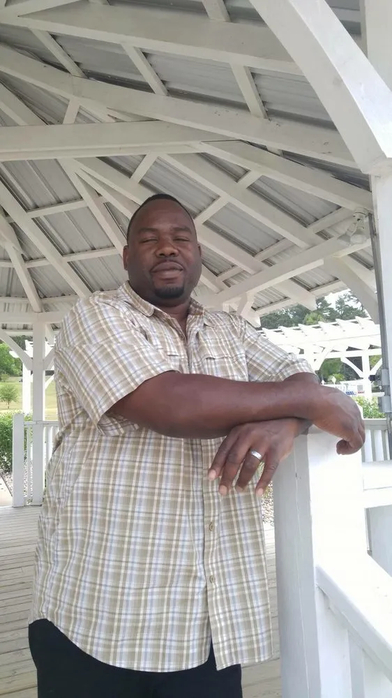 Reliable landscaping services experts serving Houston, TX - Lawns Of Luxury