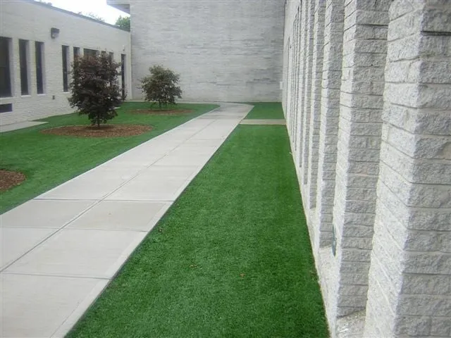 Professional lawn mowing service experts serving Woodway, TX - Lawns of Texas