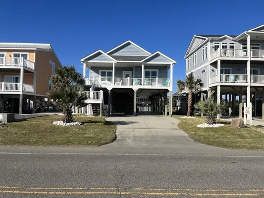 Lawns of the East Coast