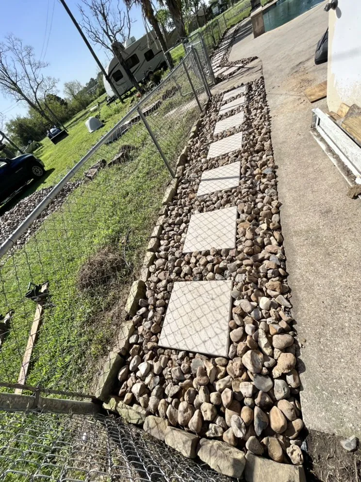 Affordable yard maintenance in Hitchcock, TX - Lawns Plus More