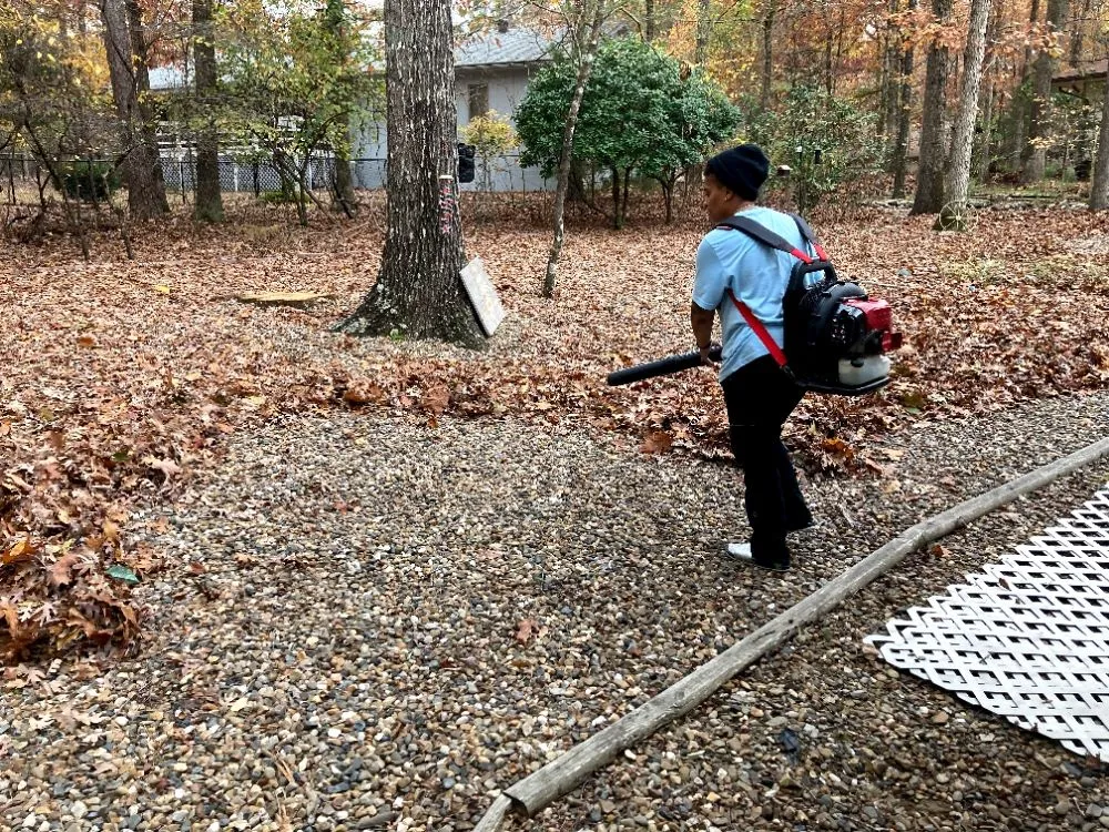 Custom outdoor landscaping in Hot Springs, AR - Lawns R Us, LLC