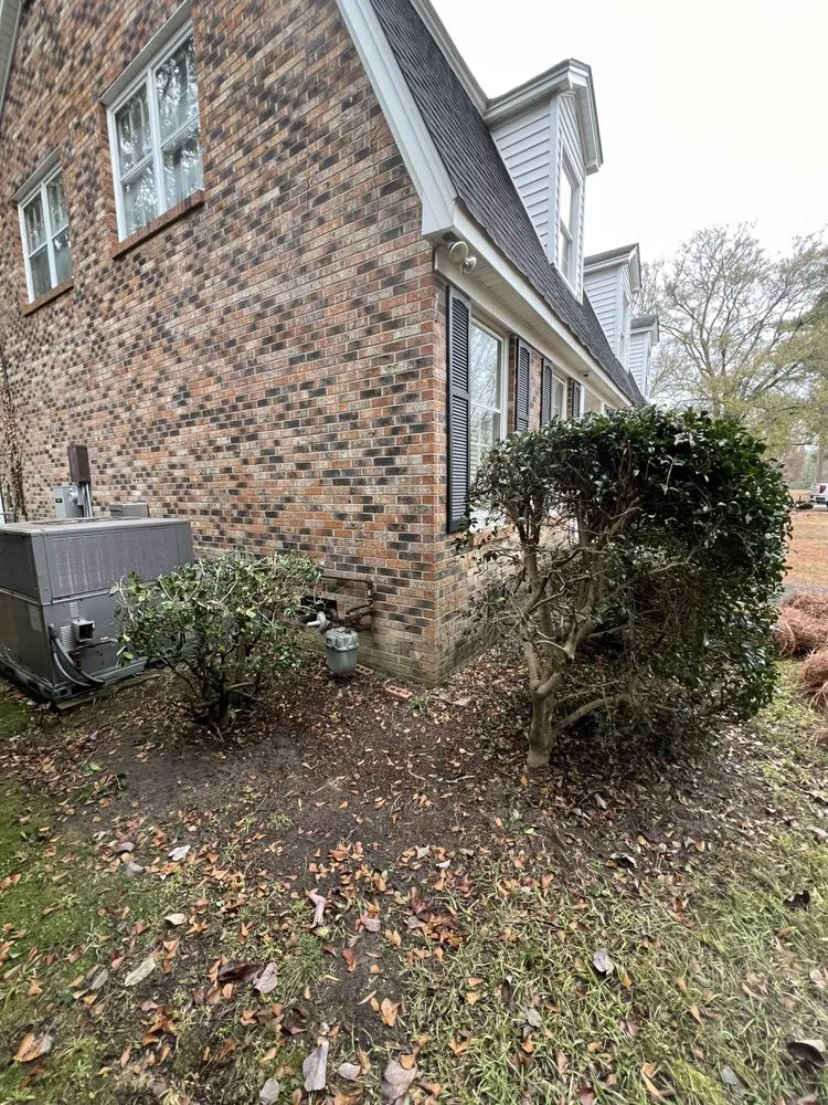 Expert lawn mowing service experts serving Bennettsville, SC - Lawns Unlimited