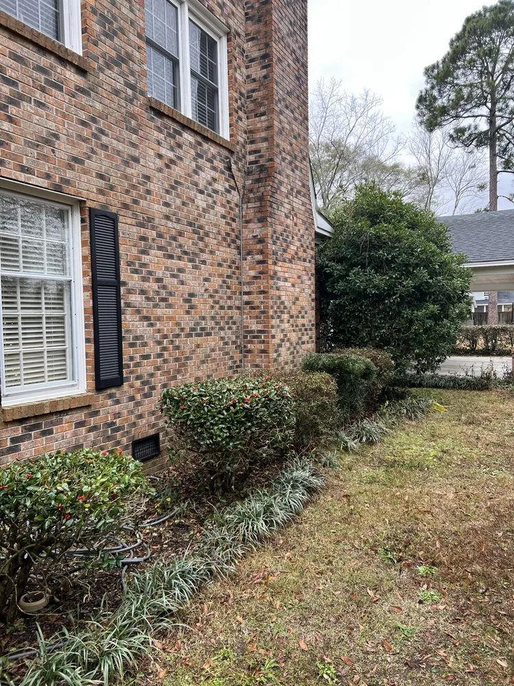 Affordable garden landscaping in Bennettsville, SC by Lawns Unlimited