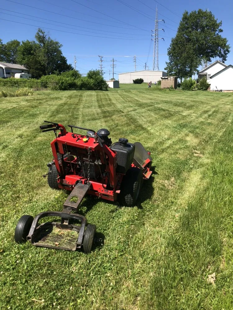 Reliable garden landscaping experts serving St. Louis, MO - Lawns Unlimited