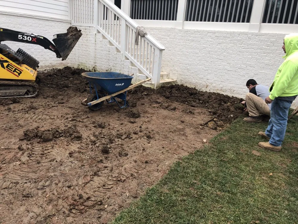 Expert lawn care service in Ashland City, TN by Lawnscape