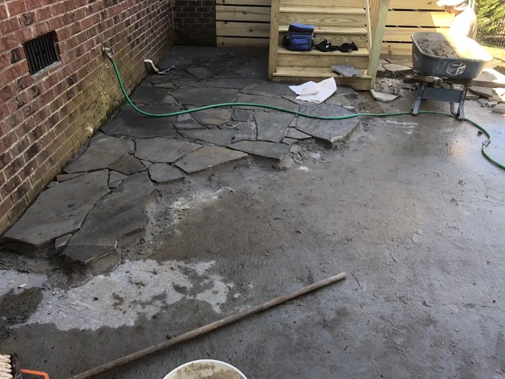 Custom garden landscaping in Ashland City, TN - Lawnscape