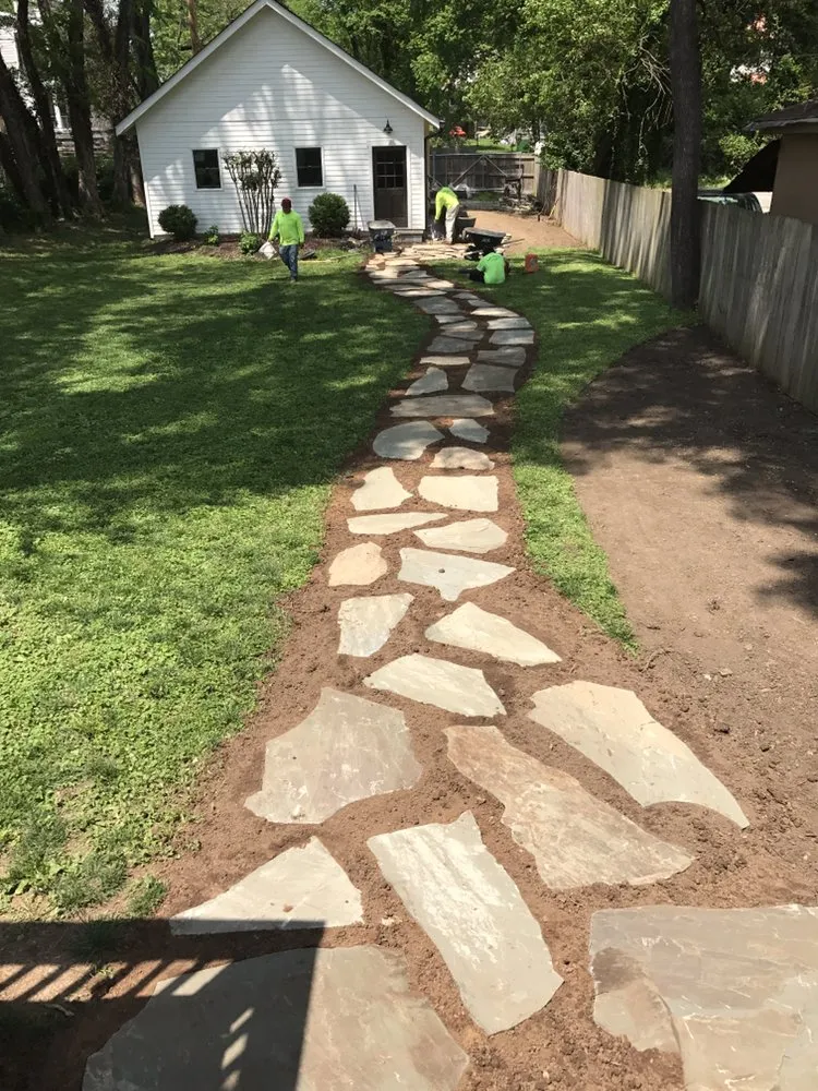 Top-rated lawn care service in Ashland City, TN - Lawnscape