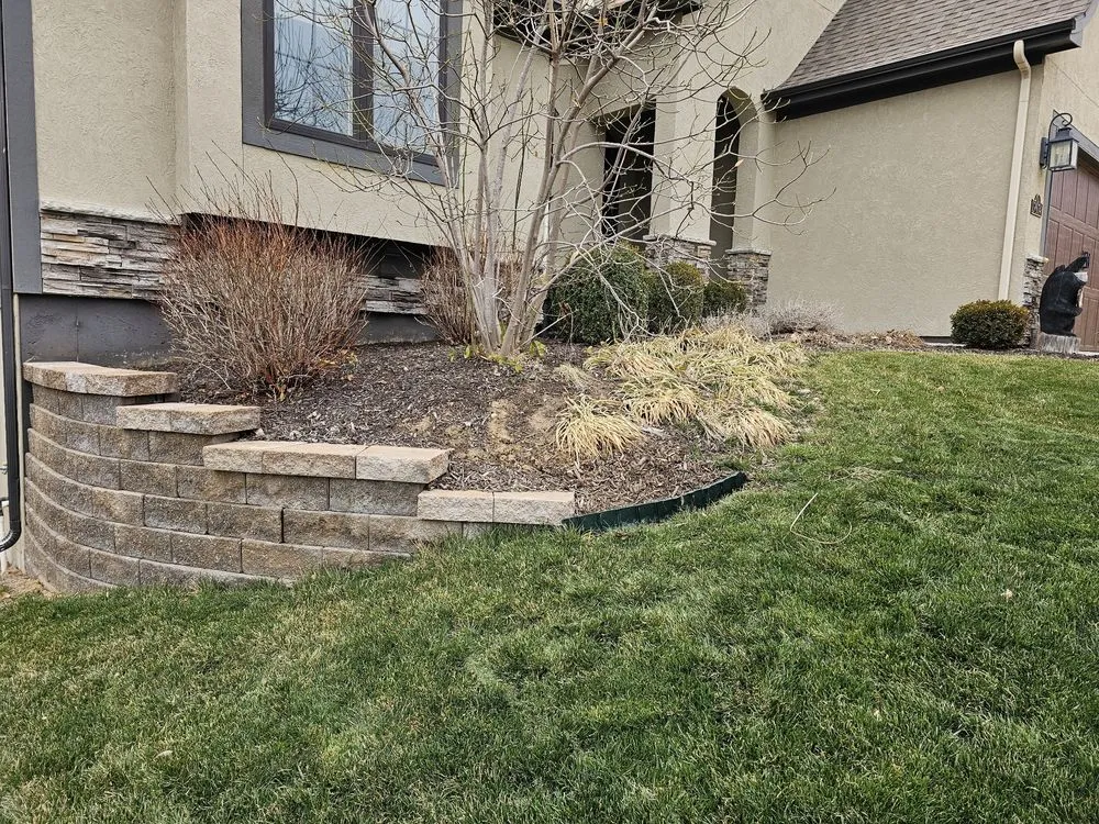 Trusted lawn mowing service near you across Parkville, MO - Lawnscape Specialists