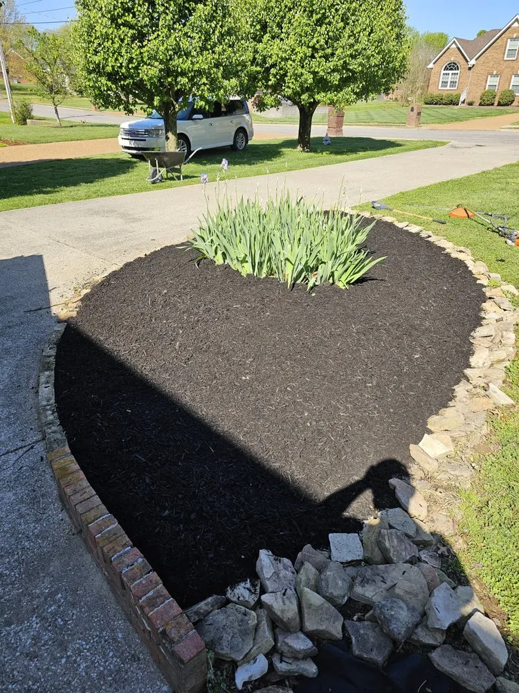 Expert residential landscaping in White House, TN by Lawnscapers TN