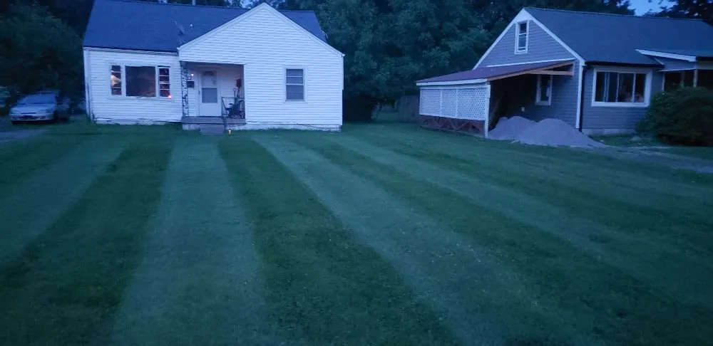 Custom landscaping services in Louisville, KY - Lawnscapes Of Louisville