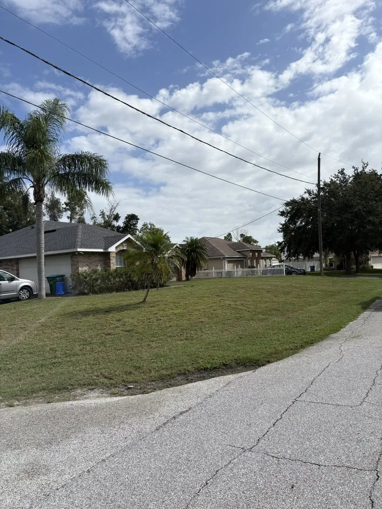 Affordable outdoor landscaping in Deltona, FL by Lawn&Scaping