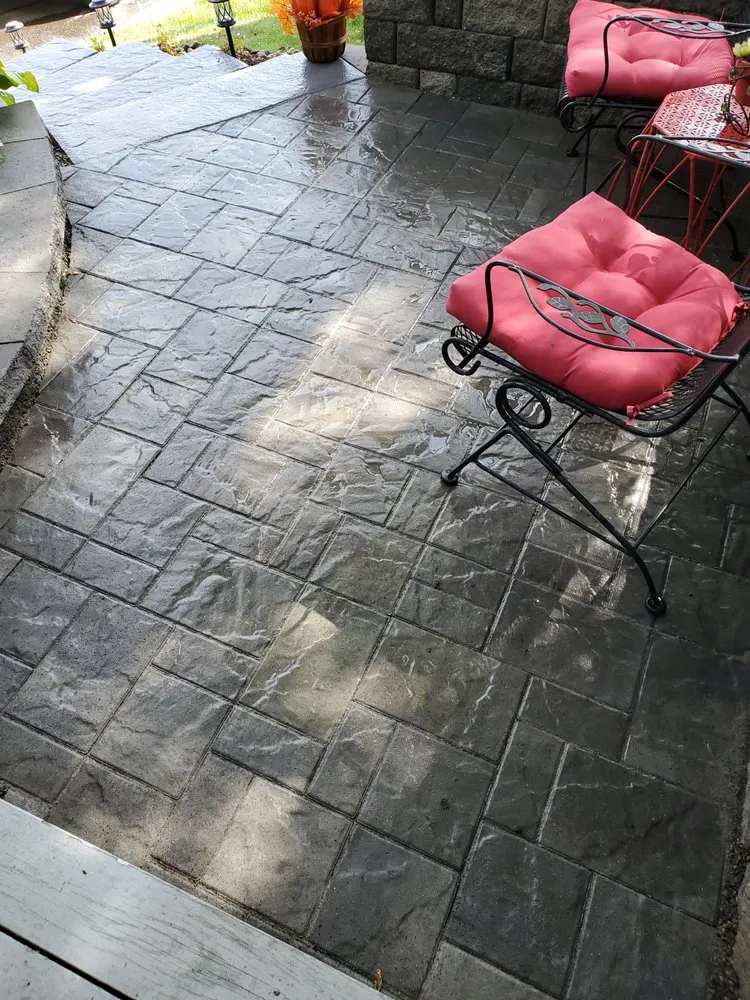 Local garden landscaping in Endicott, NY by Lawnsense Lawn & Landscape