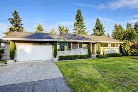 Top-rated lawn mowing service in Atlanta, GA - LawnService.com