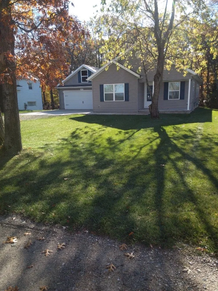 Trusted outdoor landscaping for year-round maintenance across Sebewaing, MI - Lawnshot