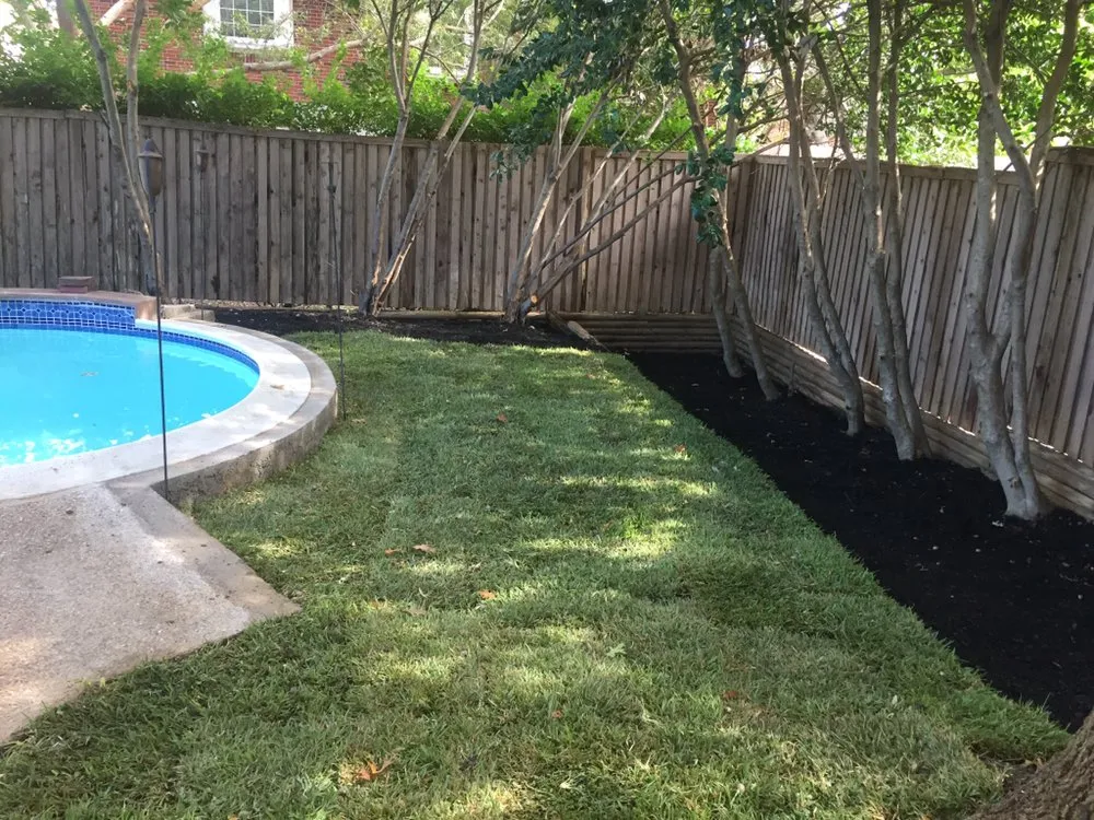 Affordable outdoor landscaping for beautiful yards in Colleyville, TX by Lawnsmith
