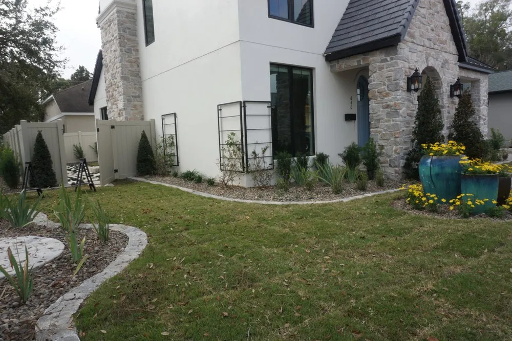Reliable lawn mowing service experts serving Winter Springs, FL - Lawntastic Landscaping