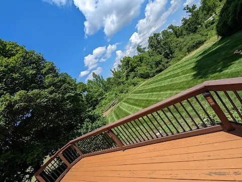 Top-rated garden landscaping in Cincinnati, OH by Lawntec