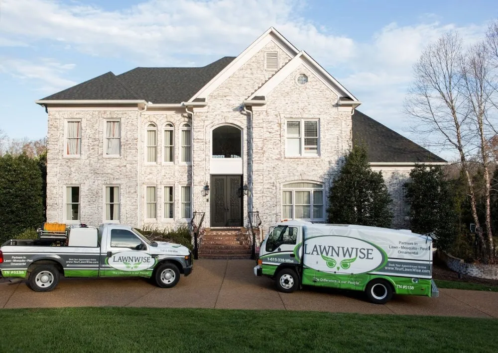 Custom yard maintenance for residential properties across Franklin, TN - LawnWise
