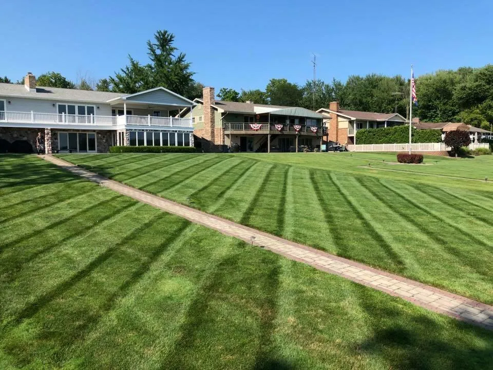 Reliable lawn mowing service near you in Sioux City, IA by LawnWorks