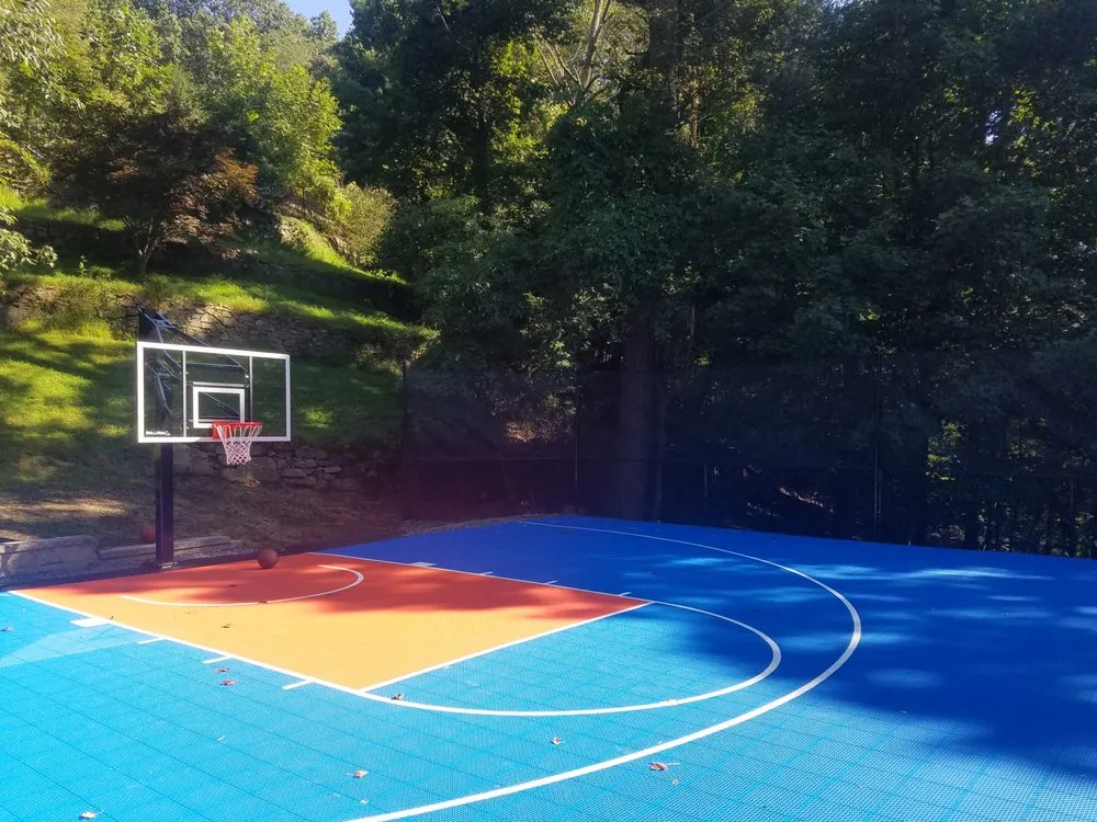 Reliable yard cleanup service for beautiful yards across Denville, NJ - Lawnx