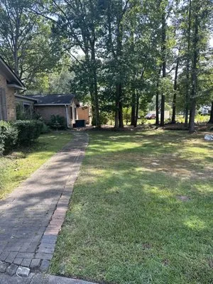 Lawrance Landscaping Logo