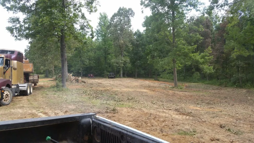 Reliable lawn mowing service experts serving Powhatan, AR - Lawrence Land Clearing