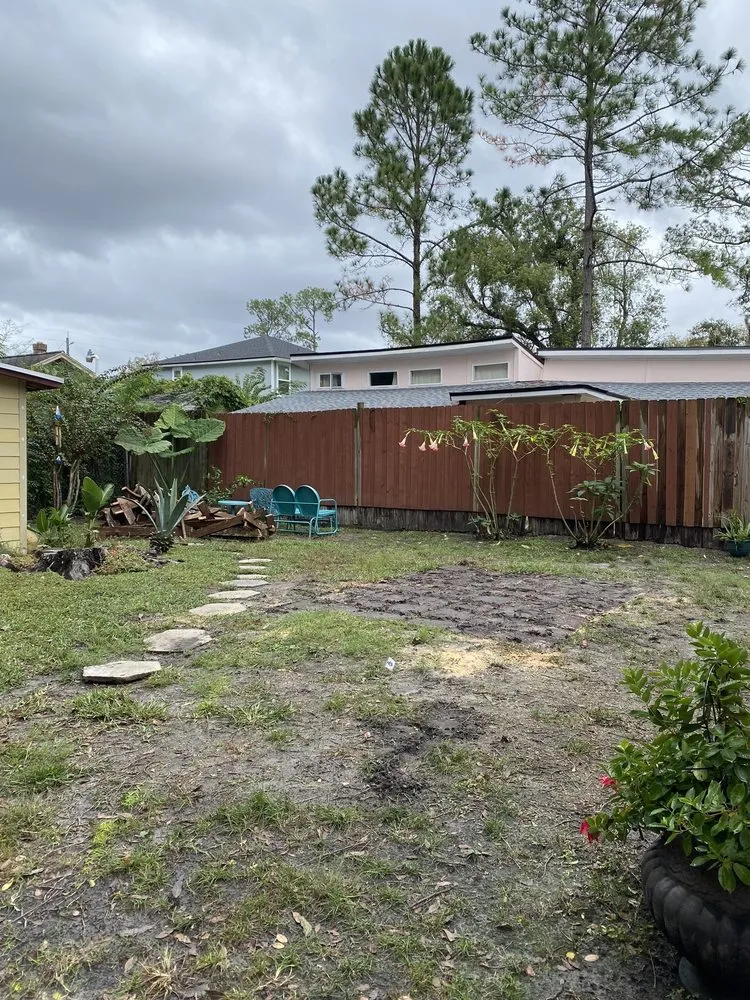 Custom lawn mowing service in Elkton, FL by Lawrence Landscapes
