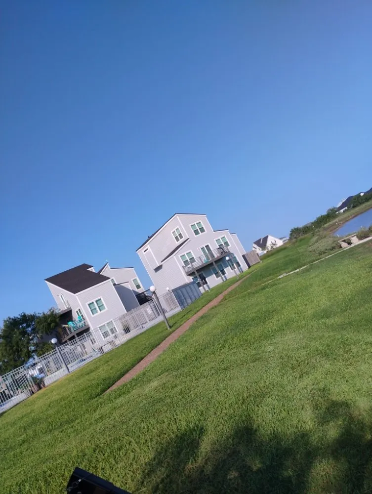 Reliable landscaping services with custom design across Rockport, TX - Lawrence Landscaping Lawn Service & More