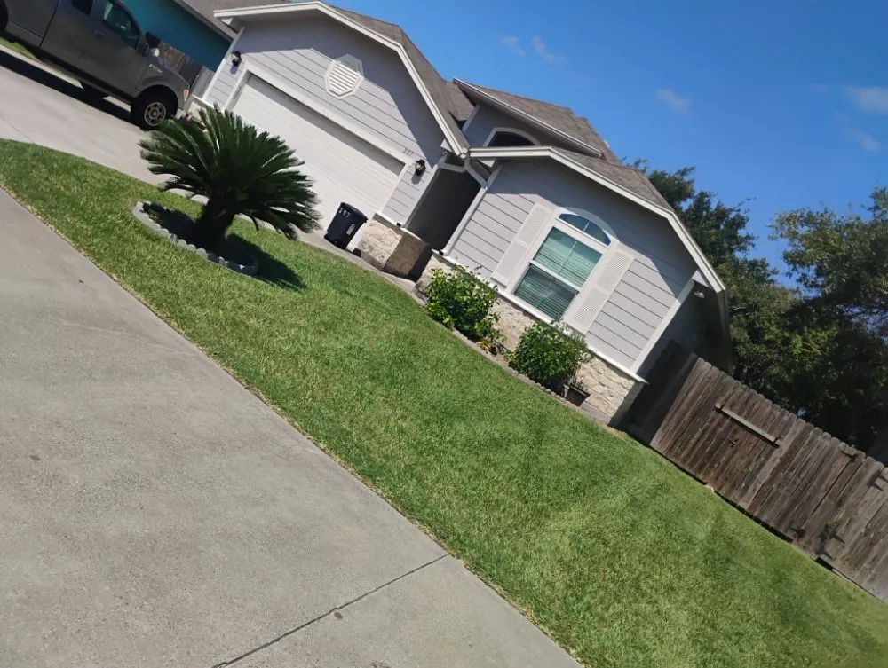 Reliable yard maintenance for residential properties across Rockport, TX - Lawrence Landscaping Lawn Service & More