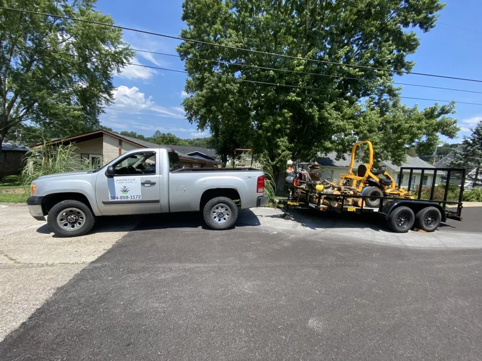 Top-rated yard cleanup service for residential properties across Elkview, WV - Lawrence Lawn Care