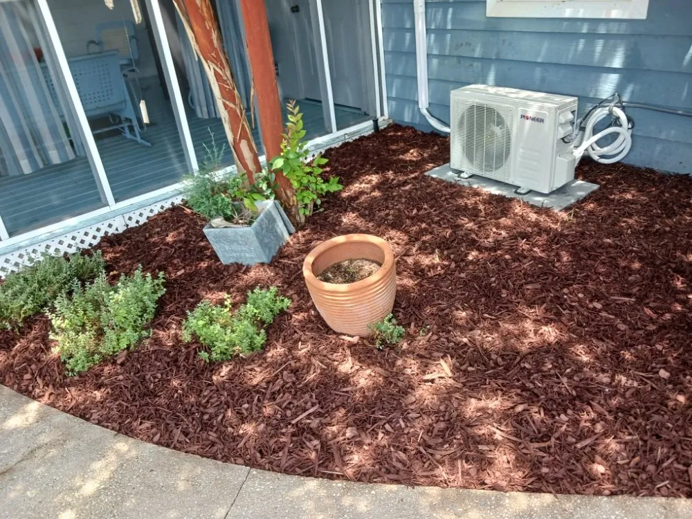 Trusted residential landscaping experts serving Panama City, FL - Lawrence Lawn Care