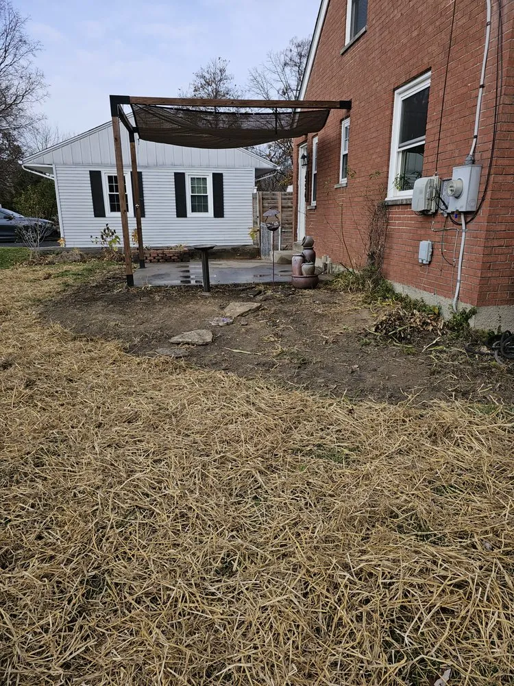 Affordable yard maintenance in Middletown, OH by Lawson Property Maintenance