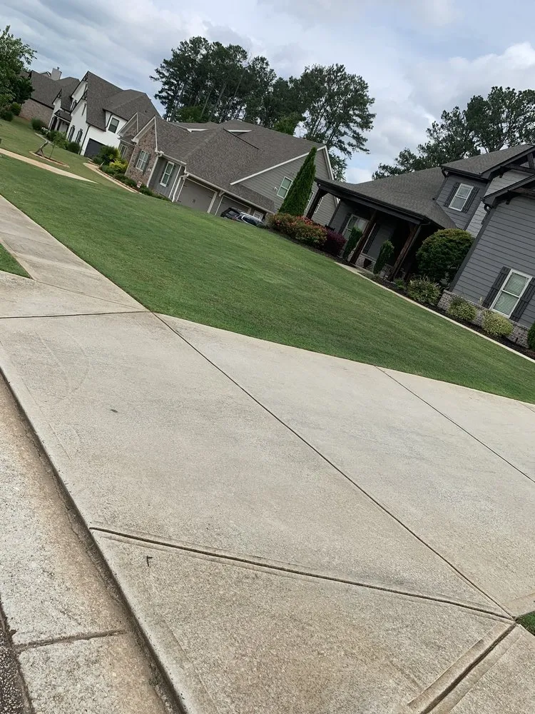 Top-rated landscaping services experts serving Rex, GA - Layen’s Lawn Care