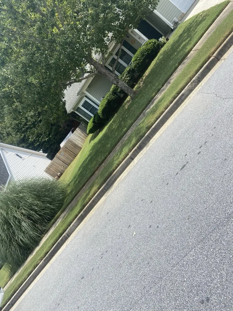 Affordable residential landscaping in Rex, GA - Layen’s Lawn Care