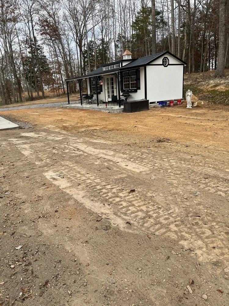 Top-rated landscape installation for beautiful yards across Cunningham, TN - Laynes Farm Landscaping and Excavation