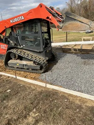 Laynes Farm Landscaping and Excavation Logo