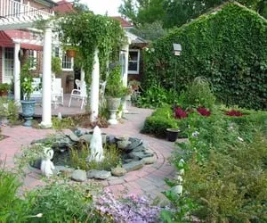 Top-rated yard cleanup service with custom design across Jacksonville, NC - Layton's Lawn Service