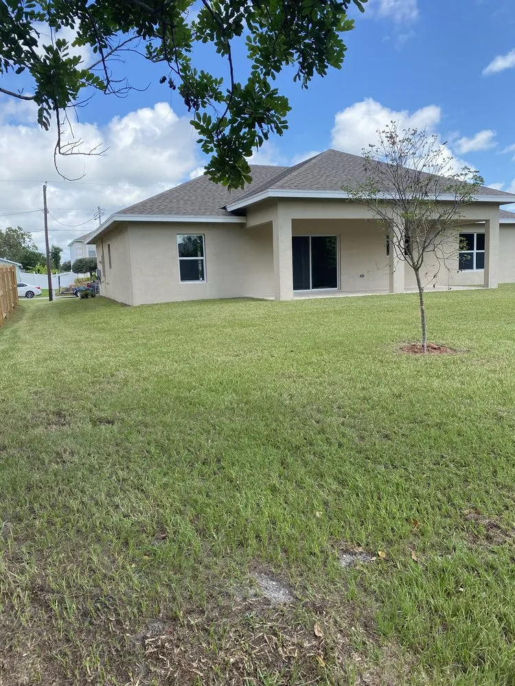 Reliable lawn mowing service experts serving Port Saint Lucie, FL - Laz & Jr Lawn Maintenance