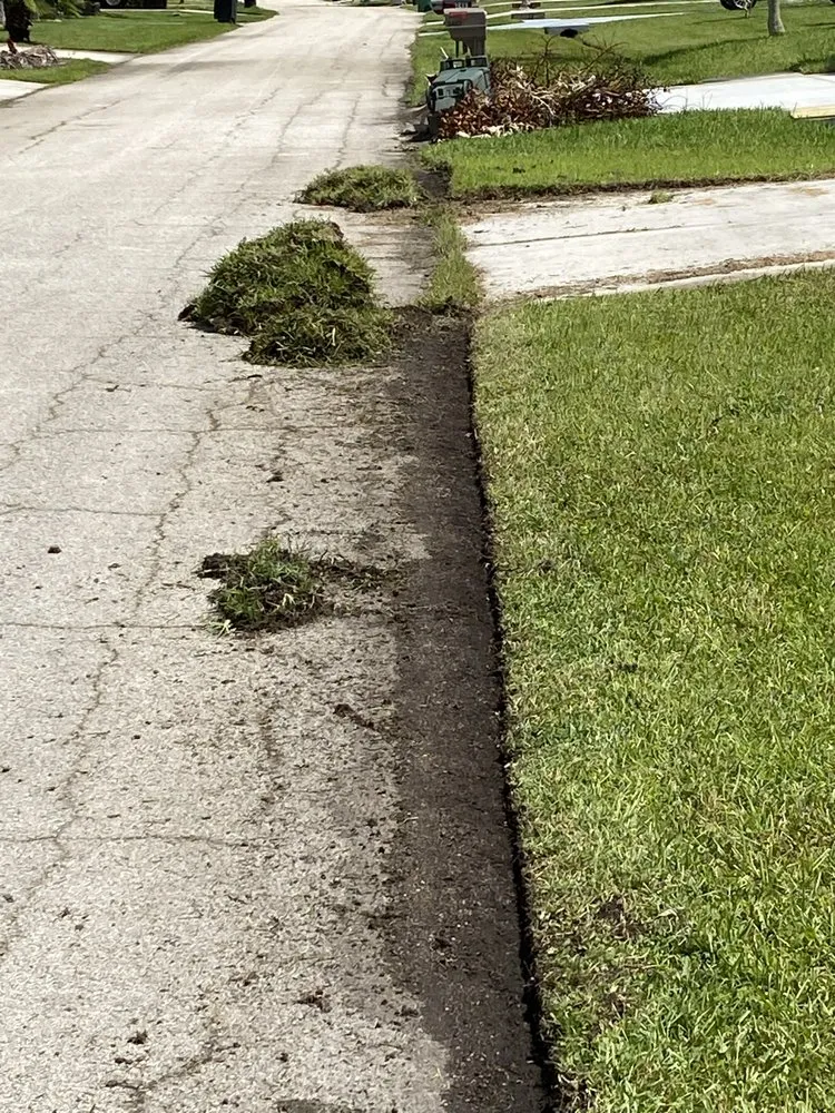 Reliable landscaping services in Port Saint Lucie, FL - Laz & Jr Lawn Maintenance