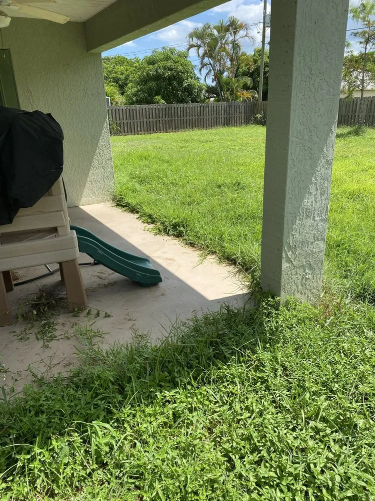 Custom landscape design in Port Saint Lucie, FL by Laz & Jr Lawn Maintenance