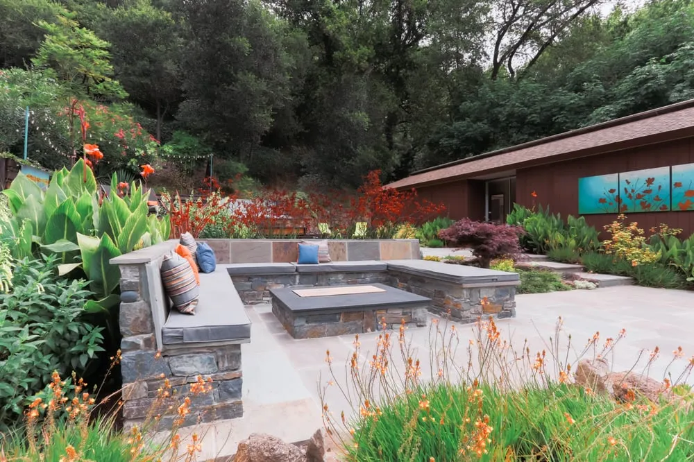 Custom yard cleanup service in Oakland, CA - Lazar Landscape Design And Construction
