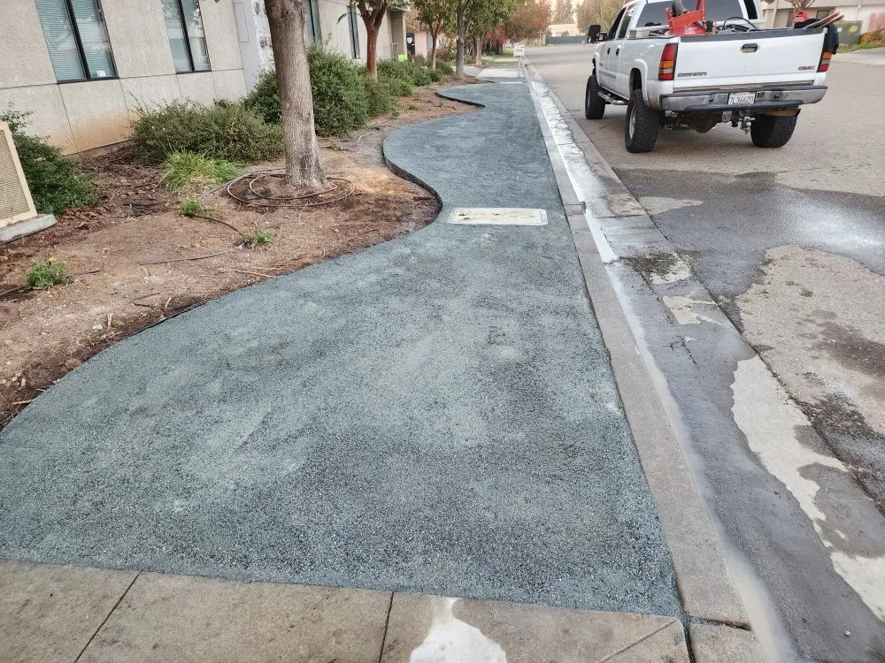 Professional yard cleanup service in Fresno, CA - Lazcano Property Maintenance