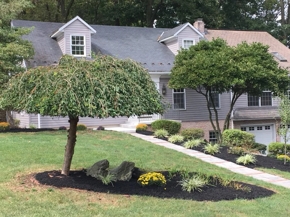 Professional yard maintenance experts serving Lancaster, PA - Lazer Cut Lawn Care