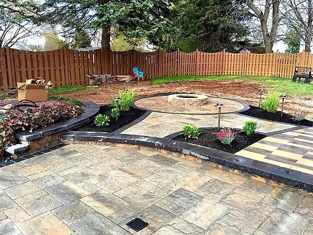 Professional yard cleanup service in Syracuse, NY by Lazer line Landscaping