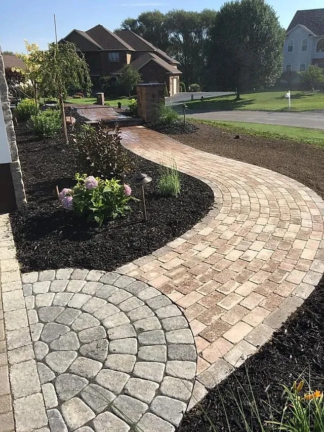 Affordable outdoor landscaping experts serving Syracuse, NY - Lazer line Landscaping