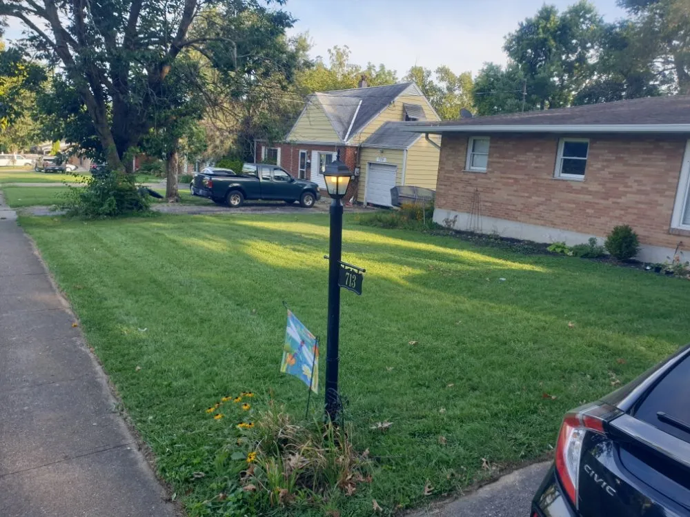 Affordable garden landscaping experts serving West Chester Township, OH - Laziz Lawn Mowing